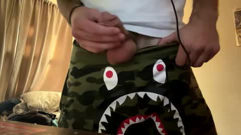 Snapshot of freezeskiii chatting on September 24, 1:47 pm freezeskiii online show from September 24, 1:47 pm