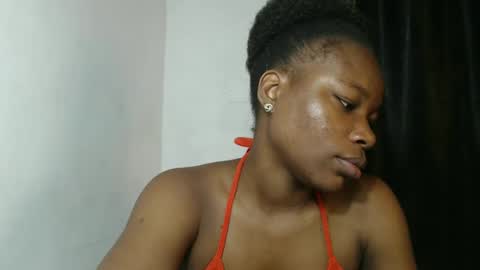 frekkymorelle online show from February 7, 3:55 am