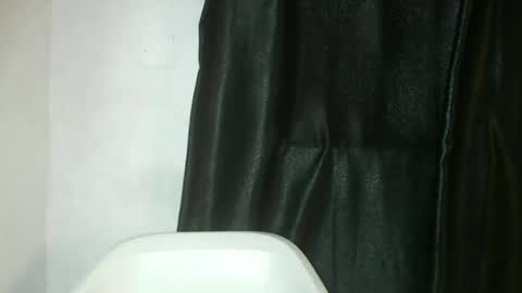 frekkymorelle online show from February 18, 11:22 am