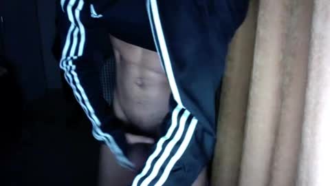 Snapshot of frenchie_bbc chatting on November 4, 2:54 am Trezaza online show from November 4, 2:54 am