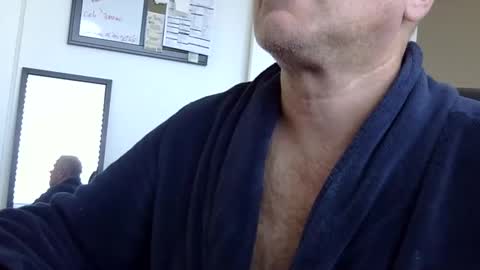 Snapshot of frenchrickdaddy chatting on November 8, 1:55 pm Rick online show from November 8, 1:55 pm