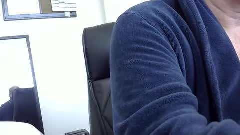 Snapshot of frenchrickdaddy chatting on February 18, 2:35 pm Rick online show from February 18, 2:35 pm