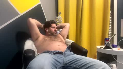 Snapshot of frenchy197 chatting on December 15, 1:13 am frenchy197 online show from December 15, 1:13 am