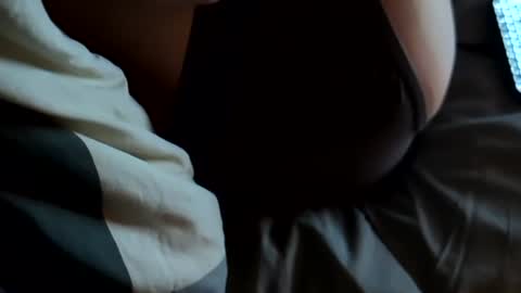 frenchymontreal online show from March 31, 1:07 am