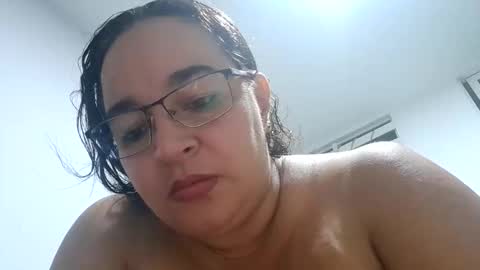 Snapshot of fresa_salvaje11 chatting on October 10, 6:23 am fresa_salvaje11 online show from October 10, 6:23 am