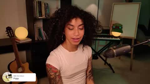 Snapshot of fresatanica chatting on September 17, 2:57 am Vale online show from September 17, 2:57 am