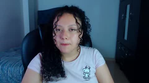 Louise  online show from July 23, 1:58 am