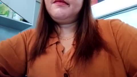 Snapshot of freya_fox16 chatting on February 28, 2:12 am freya_fox16 online show from February 28, 2:12 am