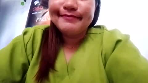 Snapshot of freya_fox16 chatting on March 6, 3:25 am freya_fox16 online show from March 6, 3:25 am