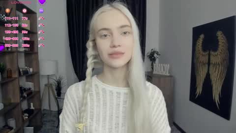 Freya online show from February 28, 7:37 pm