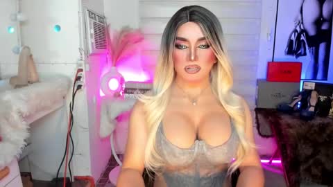Miss Frea  online show from September 9, 2:22 am