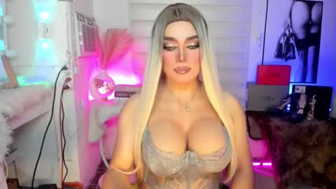 Miss Frea  online show from September 12, 2:22 am