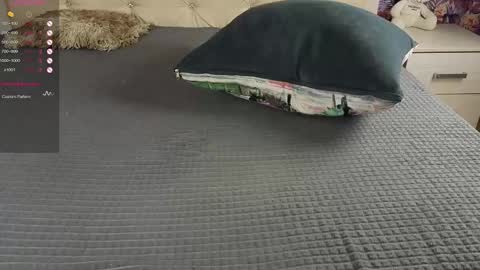 Freya online show from October 10, 9:30 am