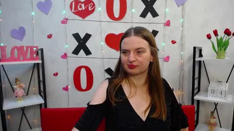 Snapshot of freyadak chatting on February 5, 1:04 am FreyaDak online show from February 5, 1:04 am