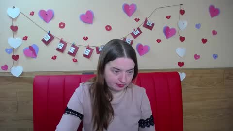 Snapshot of freyadak chatting on February 21, 7:21 pm FreyaDak online show from February 21, 7:21 pm