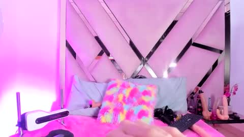 Snapshot of freyaht chatting on February 21, 8:51 am Freyaht online show from February 21, 8:51 am