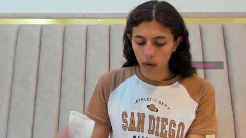 FREYA online show from February 7, 7:38 pm