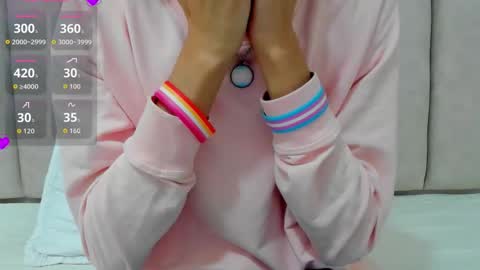 FREYA online show from October 6, 7:00 pm