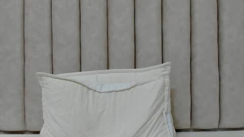 FREYA online show from October 15, 7:03 pm