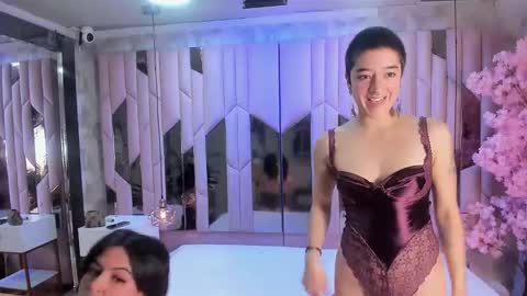 freyandkatana online show from March 27, 1:44 pm