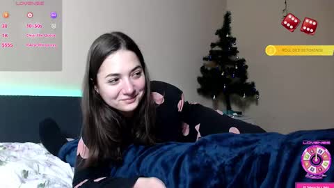 FreyaOliver online show from January 13, 9:42 pm