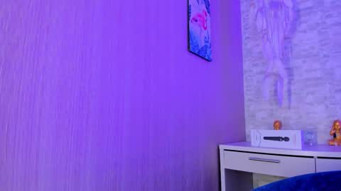 Pau. online show from September 11, 8:09 pm