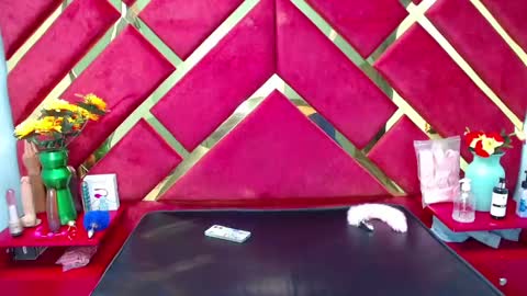 freyja_naugthy online show from February 24, 12:26 pm