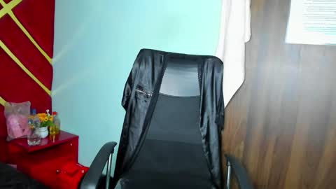 freyja_naugthy online show from February 6, 1:14 pm