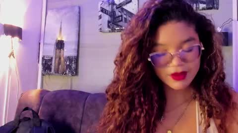 Frezzita online show from December 2, 7:31 pm