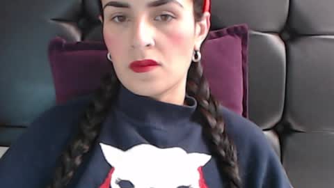 Snapshot of frida__x chatting on December 13, 5:32 pm Frida online show from December 13, 5:32 pm