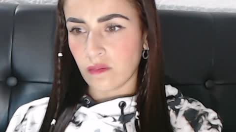 Snapshot of frida__x chatting on January 22, 11:34 am Frida online show from January 22, 11:34 am