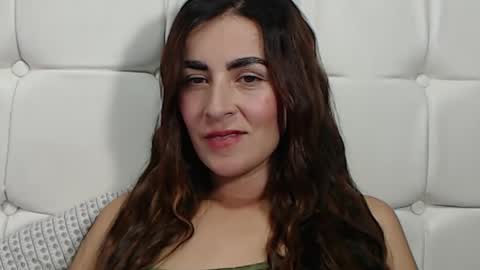 Snapshot of frida__x chatting on February 24, 8:51 pm Frida online show from February 24, 8:51 pm