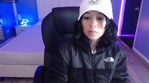frida_lassi_ online show from January 14, 12:14 pm