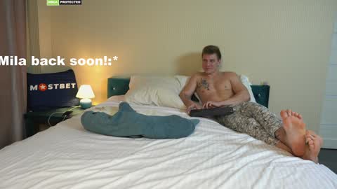 friendsurdreams online show from December 17, 3:06 pm