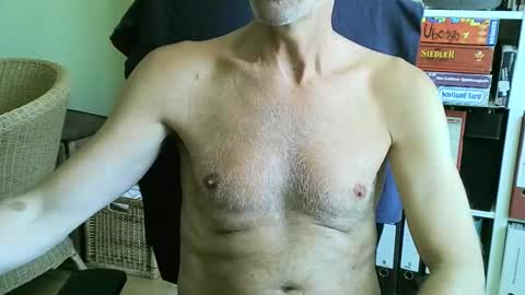 Snapshot of frisco69 chatting on May 26, 11:50 am frisco69 online show from May 26, 11:50 am