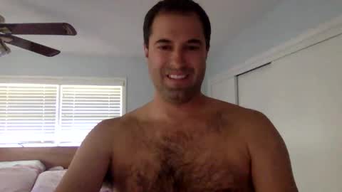 Snapshot of friskyfun123 chatting on October 20, 6:41 pm friskyfun123 online show from October 20, 6:41 pm