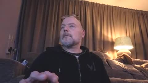 dirtyminds1972 online show from February 5, 8:02 pm