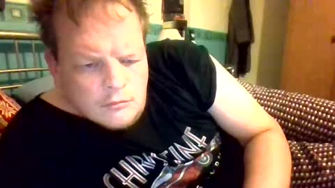Snapshot of fritzboy290 chatting on July 26, 3:47 am Tom online show from July 26, 3:47 am