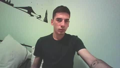 Snapshot of fro77946 chatting on October 19, 2:18 pm fro77946 online show from October 19, 2:18 pm
