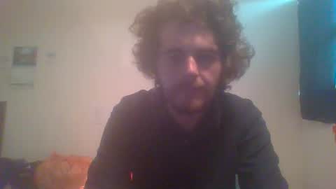 Julian Singhlour online show from December 3, 6:50 pm