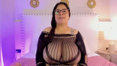 Snapshot of fromheaven_ chatting on April 16, 1:34 pm Lucy online show from April 16, 1:34 pm