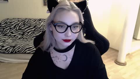 Lilith online show from December 5, 5:48 am