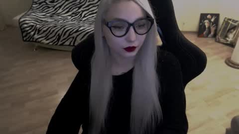 Lilith online show from October 9, 9:46 pm