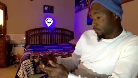 fromthabac online show from November 30, 11:42 pm