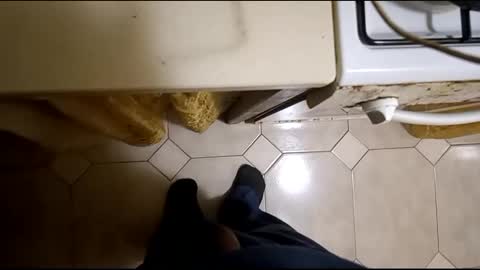 Snapshot of fronion chatting on December 21, 4:19 am Hornycouple1386 online show from December 21, 4:19 am