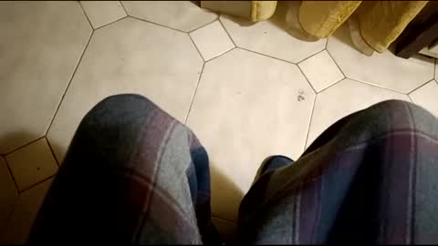 Snapshot of fronion chatting on January 5, 1:35 am Hornycouple1386 online show from January 5, 1:35 am