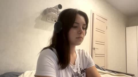 Emily online show from September 23, 2:09 pm