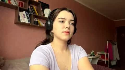 Emily online show from October 12, 7:07 am
