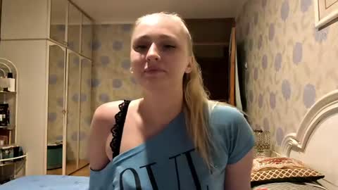 Anna online show from July 25, 2:09 am