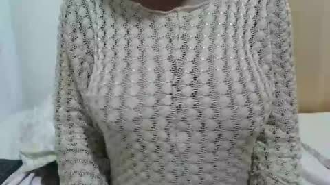 Snapshot of fruity28 chatting on November 30, 4:05 am fruity28 online show from November 30, 4:05 am